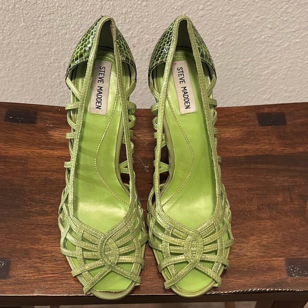 Nice Green  Summer Sandals